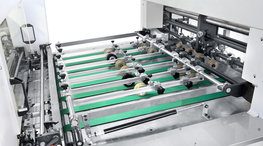 LH-1050DS全自動(dòng)清廢深壓紋模切機(jī)