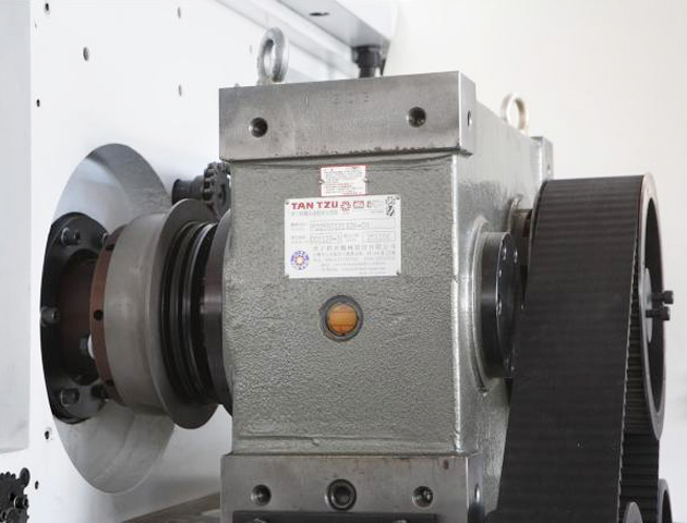 LH-1050DS全自動(dòng)清廢深壓紋模切機(jī)